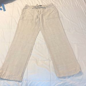 Gap linen khakis